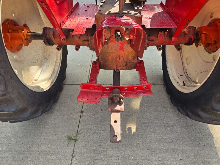 1951-massey-ferguson-44-image-23