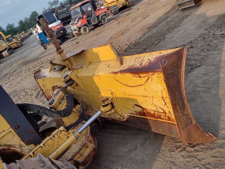 deere-650j-lt-image-23