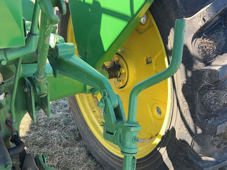 john-deere-60-image-40