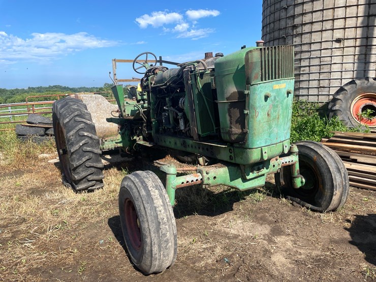 john-deere-4520-image-3