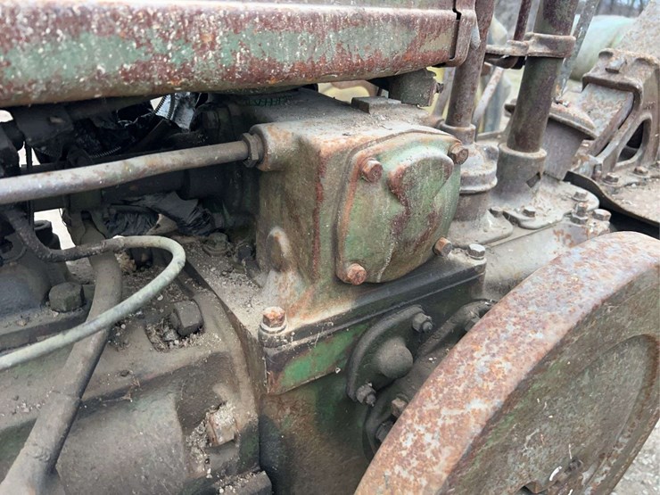 john-deere-model-b-image-51