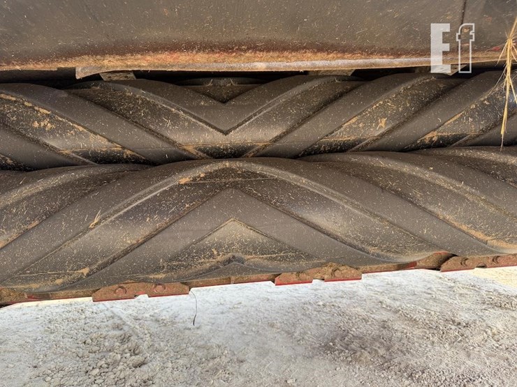 2021-case-ih-dc133-image-10