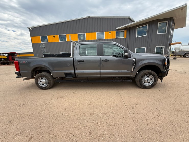 2023-ford-f250-sd-xl-image-5