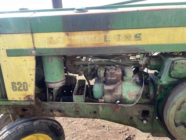 john-deere-620-image-14