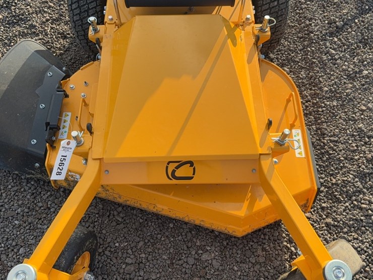 #3072-•-cub-cadet-pro-hw300-walk-behind-mower-image-5