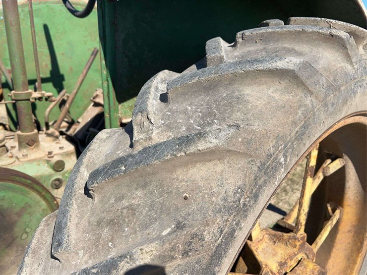 john-deere-model-b-image-47