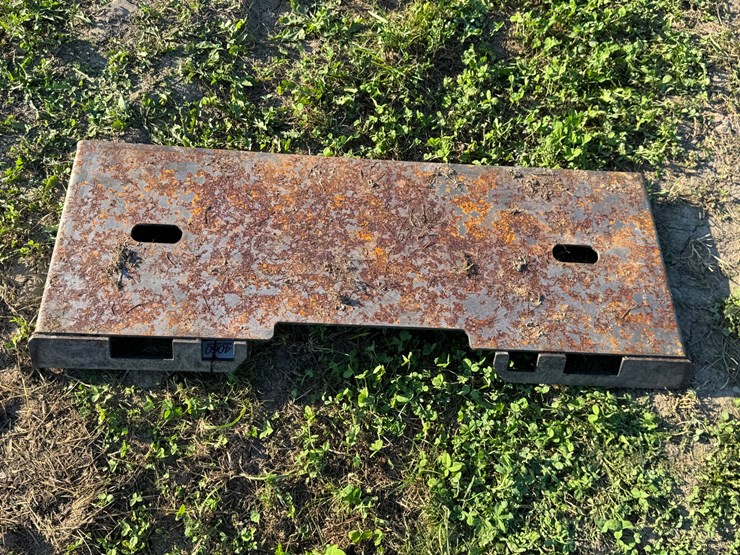 #4061-•-skid-steer-quick-attach-plate-image-3