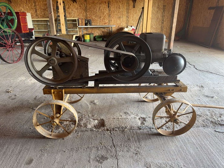 john-deere-112-image-4