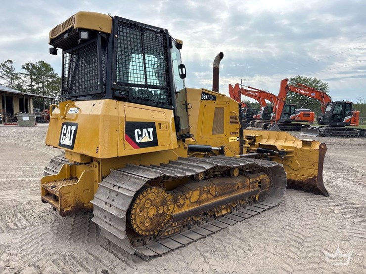 2015-caterpillar-d6k2-lgp-image-3