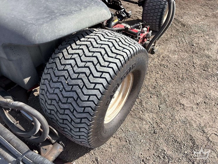 2011-toro-reelmaster-5510-image-17