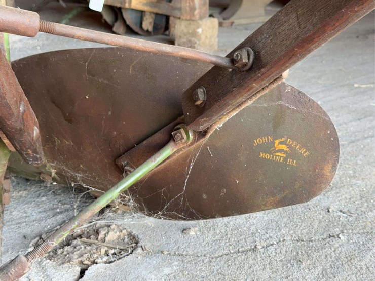 john-deere-14-image-5