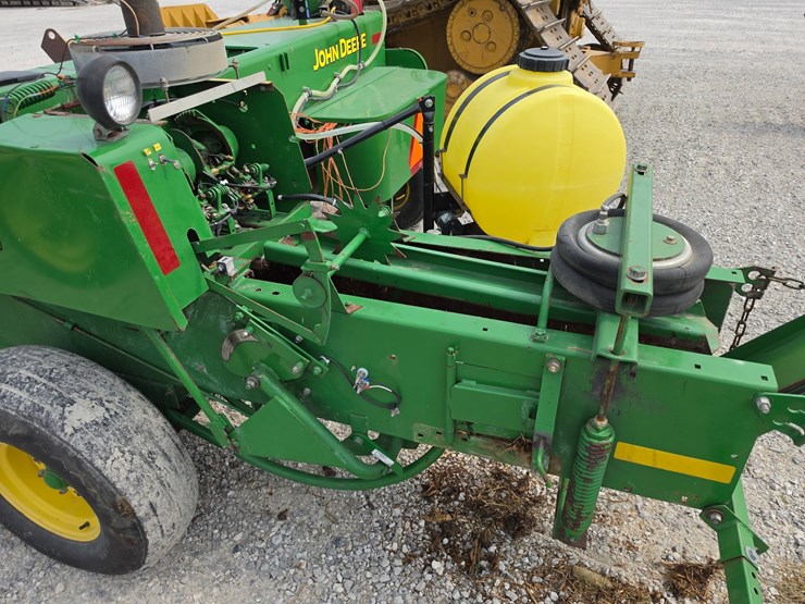 2001-john-deere-348-image-10