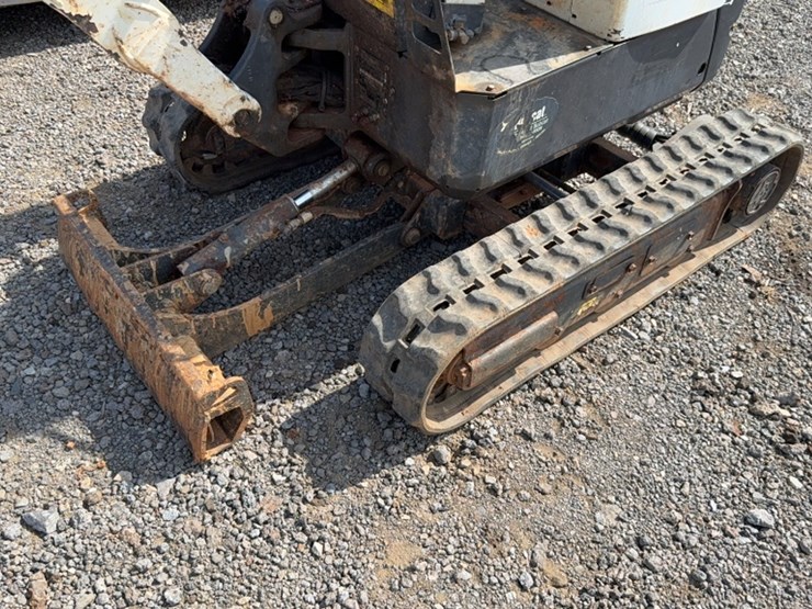 2018-bobcat-e10-image-11