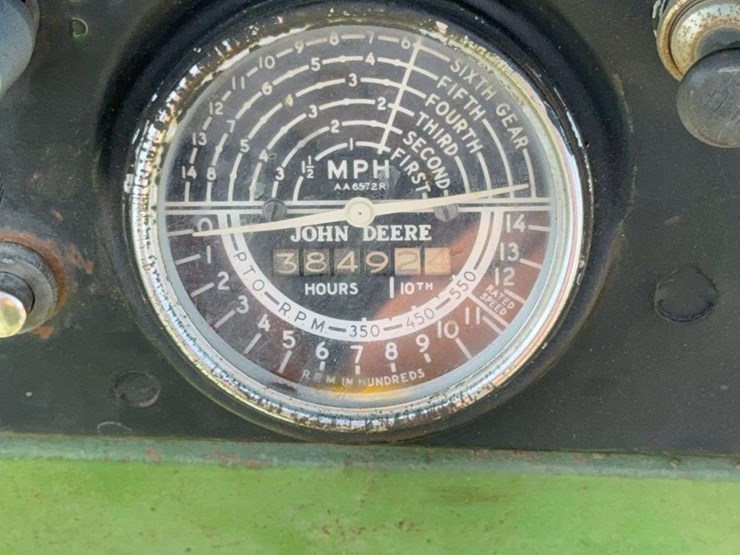 john-deere-630-image-44