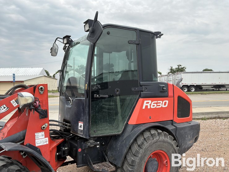2019-kubota-r630-image-20