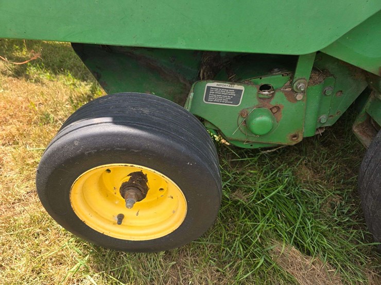 1997-john-deere-556-image-24
