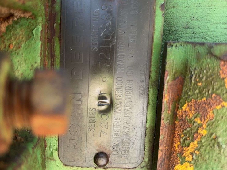 john-deere-720-image-132