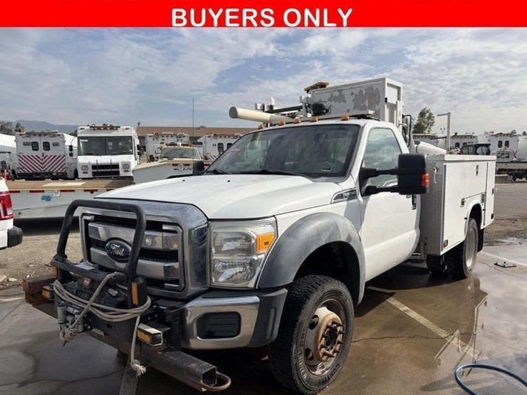 2012-ford-f450-image-1
