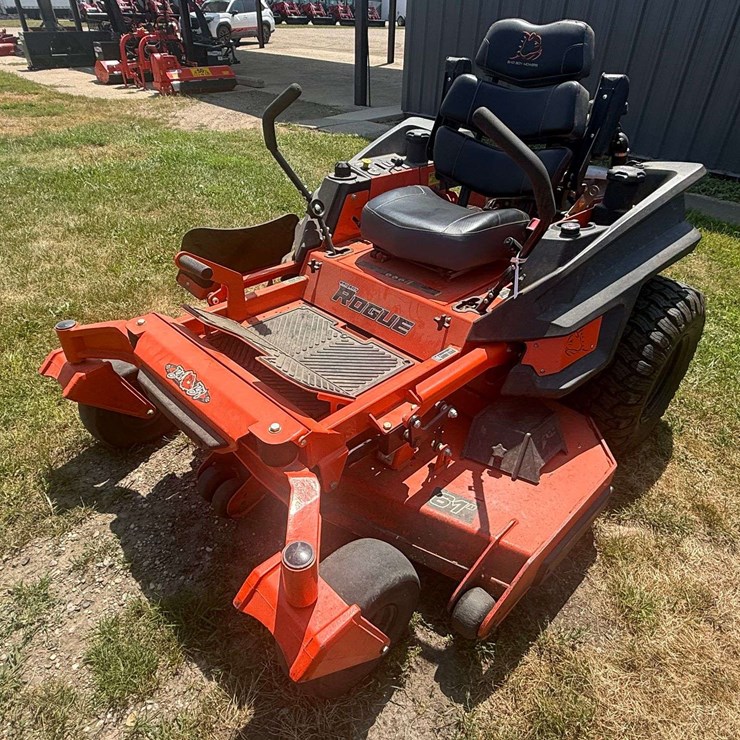 2019 Bad Boy Rouge Zero Turn Lawn Mower, 245 Hours, 61” Deck, Yamaha 33hp EFI Engine, Full Serviced