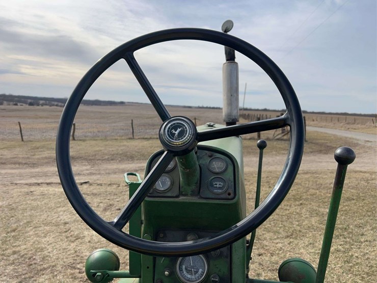 john-deere-630-image-42