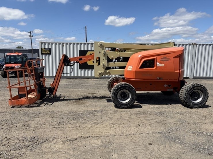 2016-jlg-450aj-image-7