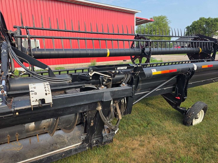 2012-case-ih-2162-image-30