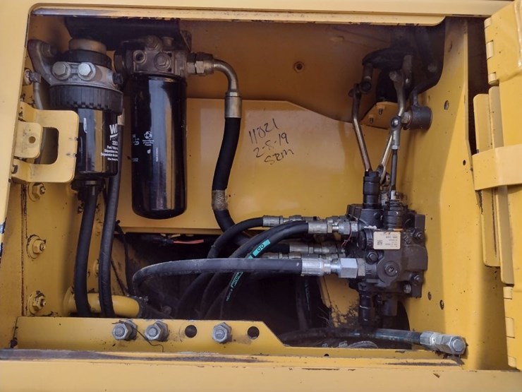 deere-650h-lgp-image-28