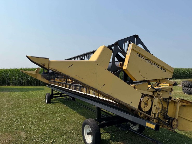 new-holland-973-image-11