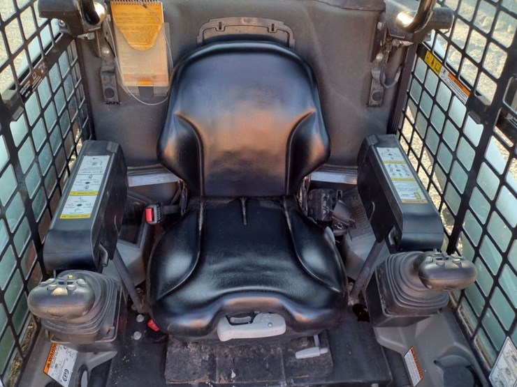 bobcat-s450-image-12