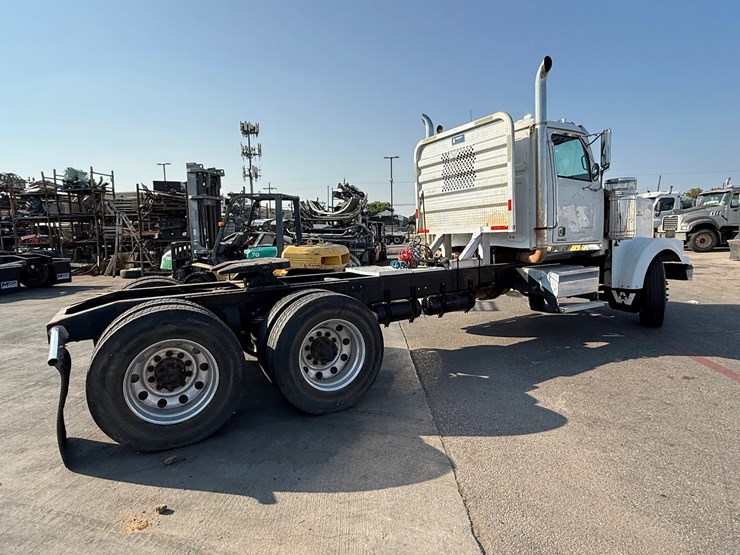 2013-western-star-4900-image-5