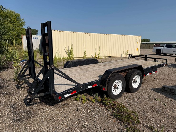 2016-pj-tandem-axle-trailer,-83”-wide,-16’+2’-beavertail,-st235/80r16-tires,-8-bolt-hubs,-5’x16”-ram-image-2