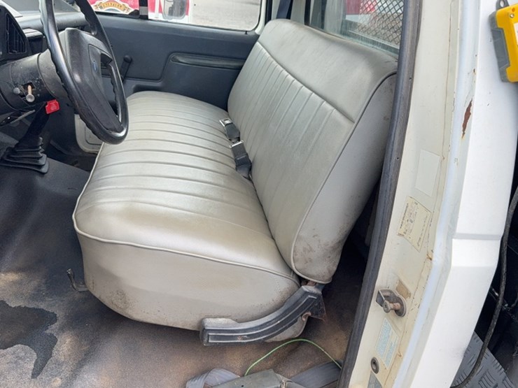 1989-ford-f350-image-16