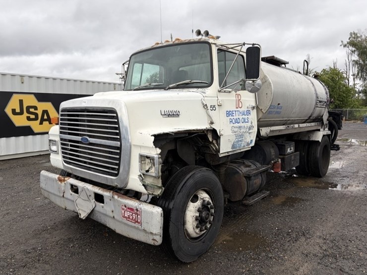 1990-ford-l8000-image-1