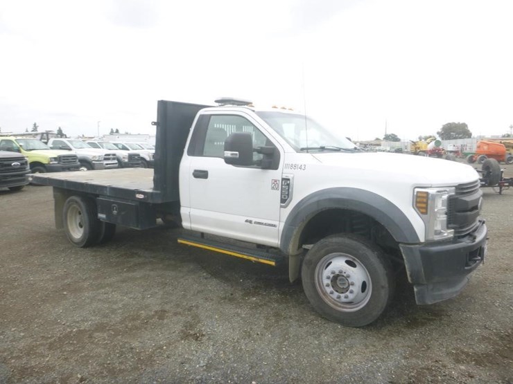 2019-ford-f550-image-2