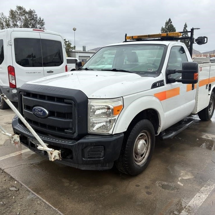 2014 FORD F250 XL