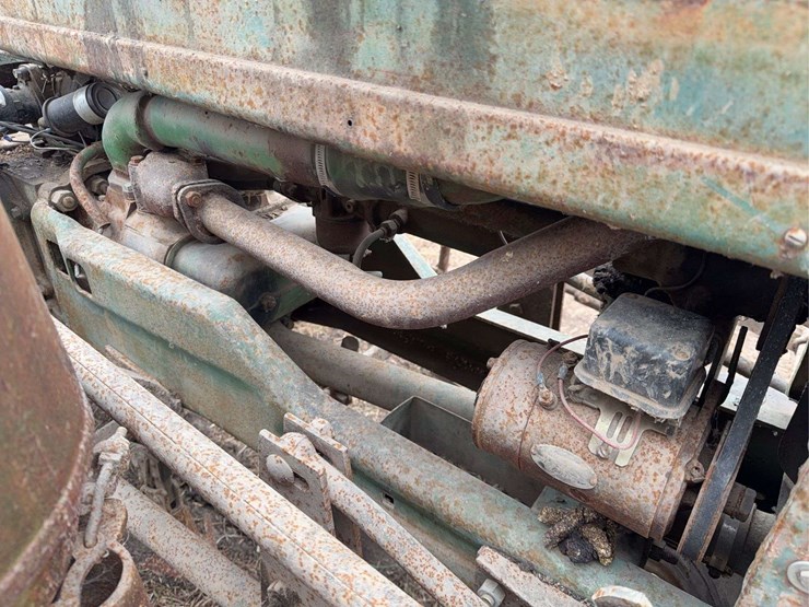 john-deere-b-image-21
