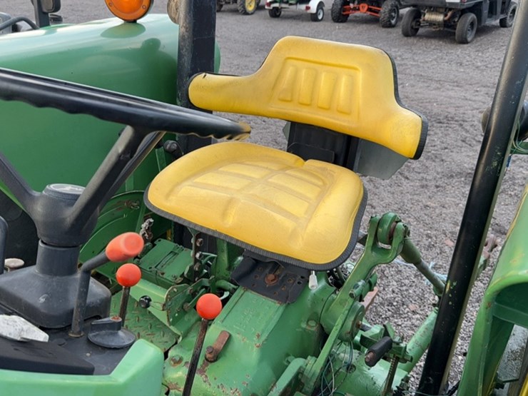 john-deere-2940-image-20