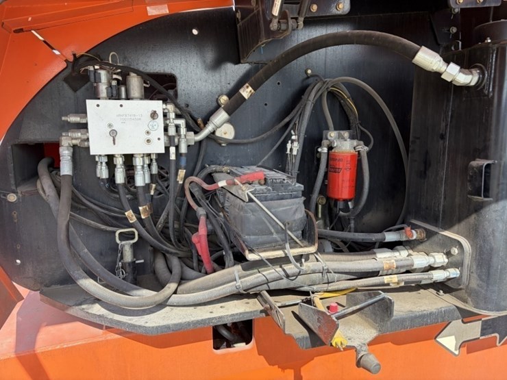 2015-jlg-860sj-image-19