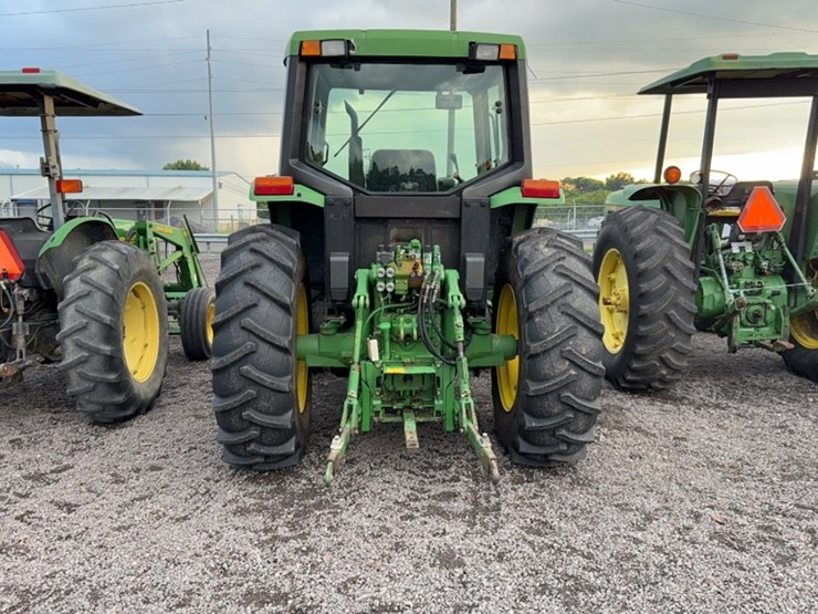 john-deere-6300-image-11
