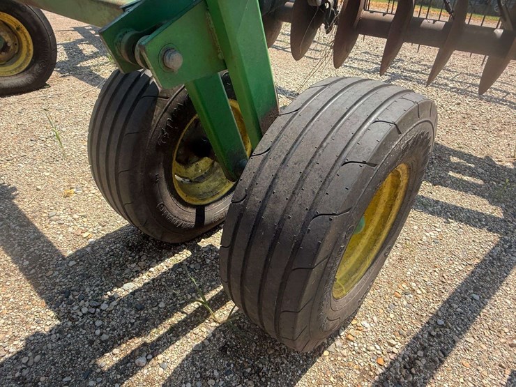 john-deere-510-image-17
