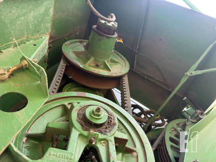 1993-john-deere-9600-image-38