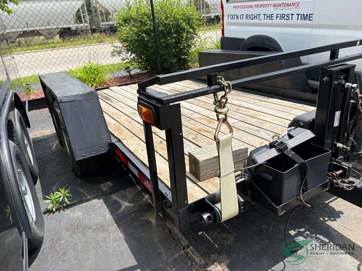 14-ft-tandem-axle-trailer,-low-profile,-with-winch,-weighs-less-than-2500#-image-2