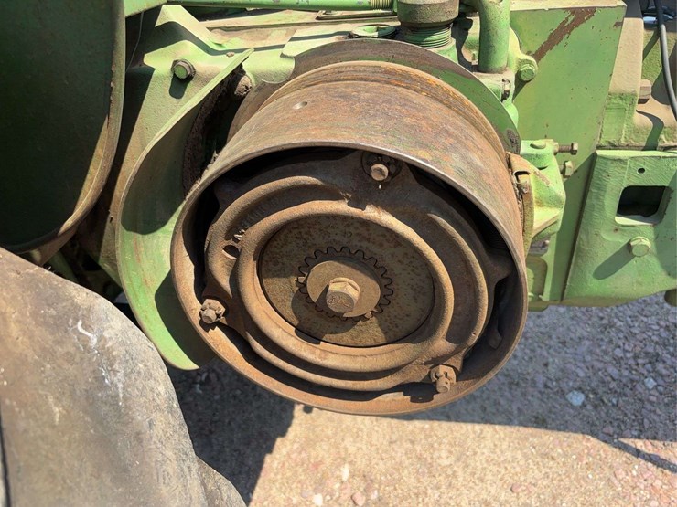 john-deere-630-image-41
