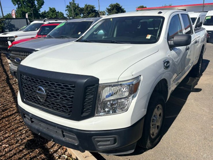 2019-nissan-titan-image-2