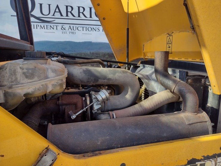 jcb-930-image-32
