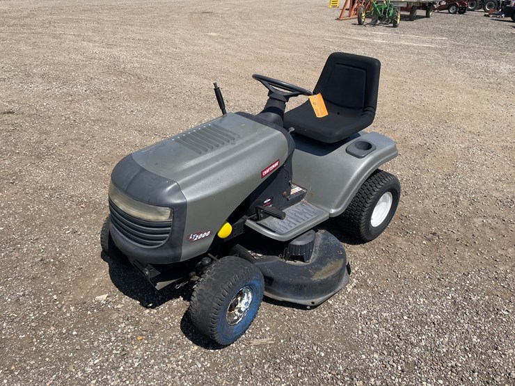 2007-craftsman-lt2000-image-1