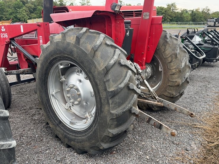 massey-ferguson-265-image-7