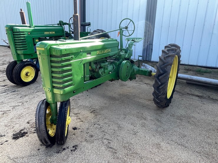 john-deere-h-image-1