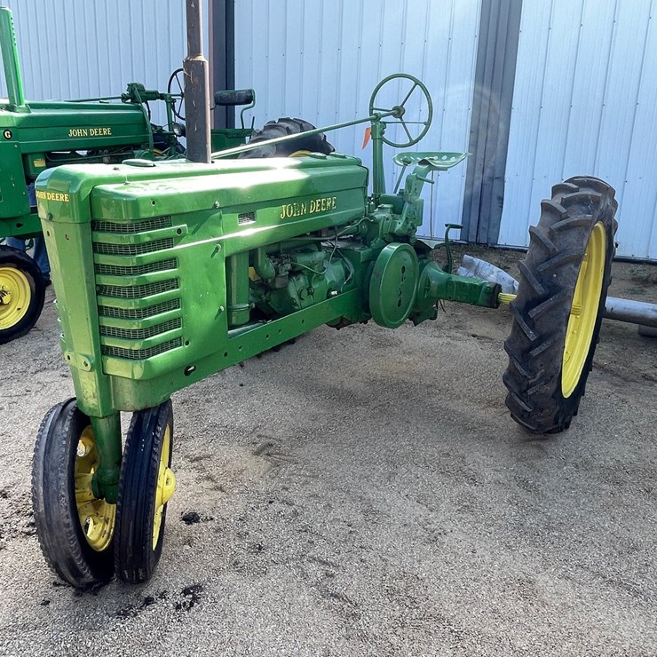 JOHN DEERE H