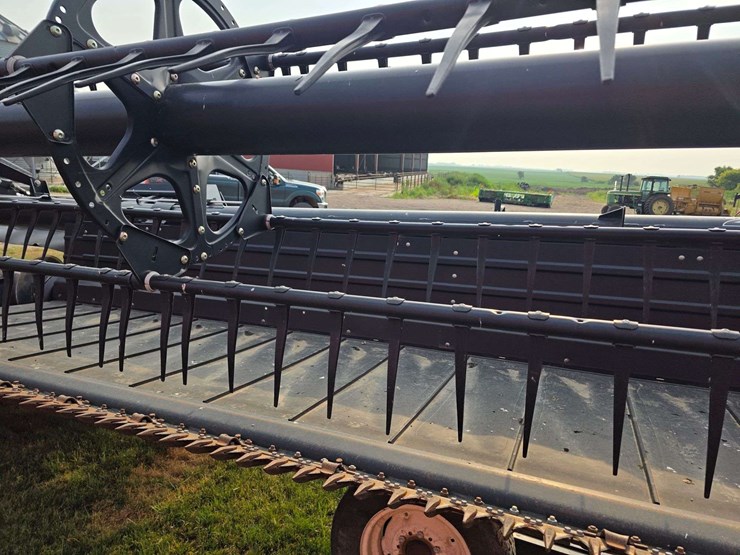 2012-case-ih-2162-image-7